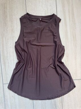 Ribbed Scoop Neck Tank Top in Chocolate Brown